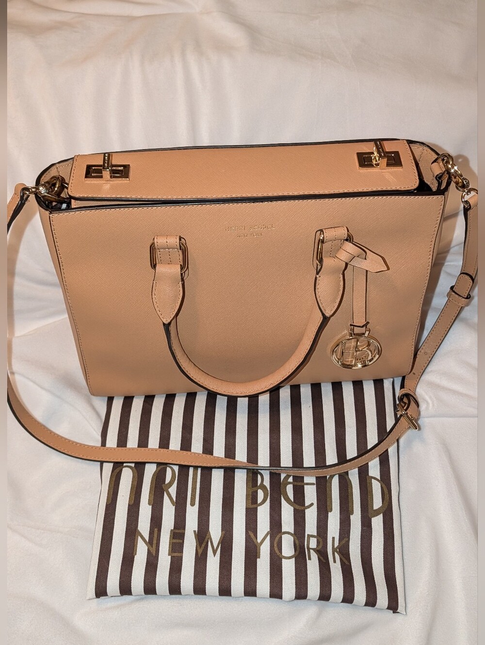 Henri Bendel West 57th Turnlock Satchel Beige EUC
